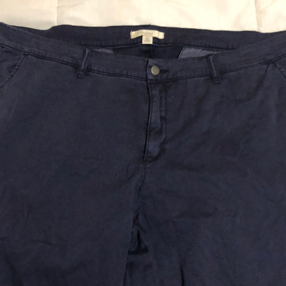 NWT Sejour Navy Peacoat crop pants - Picture 3 of 7